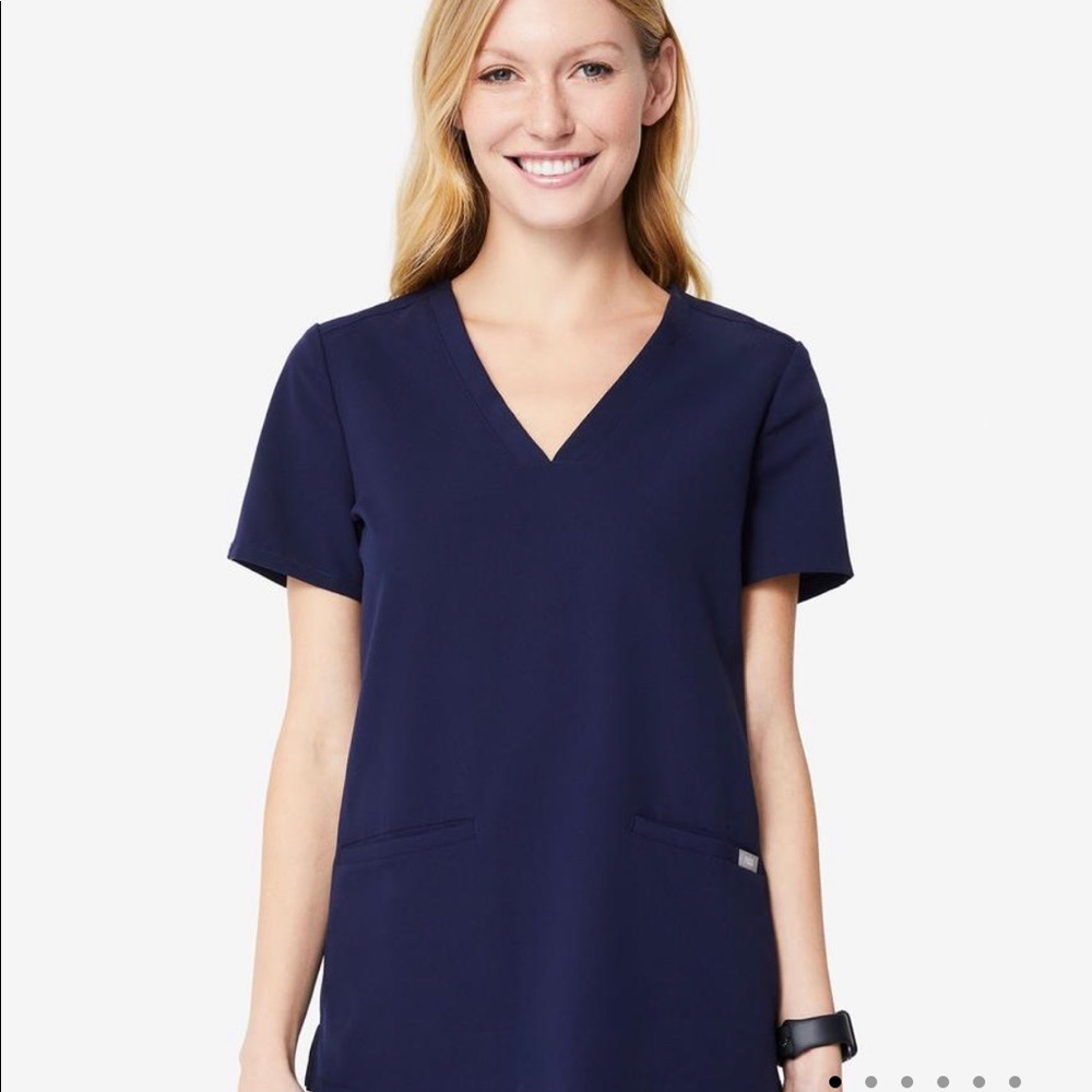 Figs Casma Xs top
